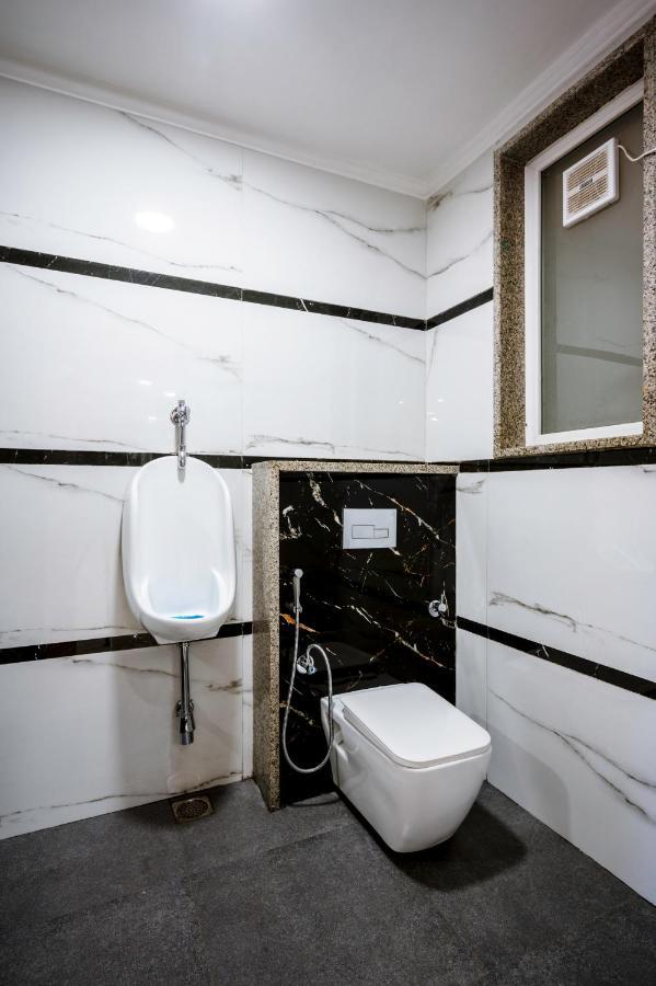 The Palms Inn I Near Medanta Medicity I Sec-38 구르가온 외부 사진
