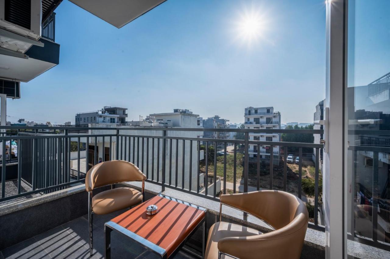 The Palms Inn I Near Medanta Medicity I Sec-38 구르가온 외부 사진