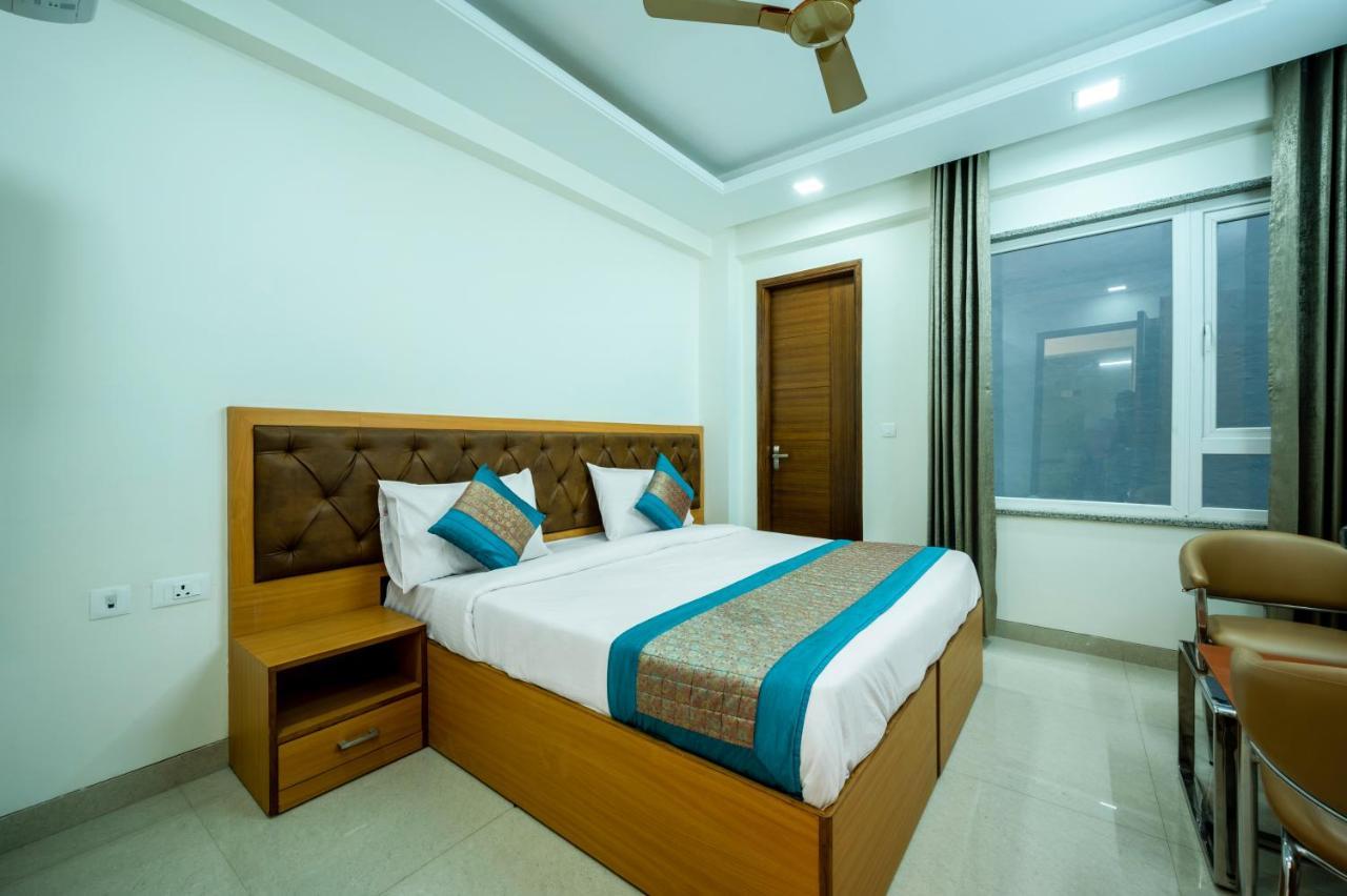 The Palms Inn I Near Medanta Medicity I Sec-38 구르가온 외부 사진