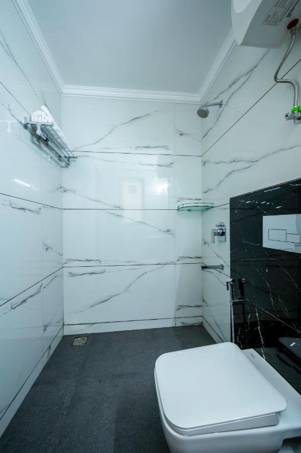 The Palms Inn I Near Medanta Medicity I Sec-38 구르가온 외부 사진